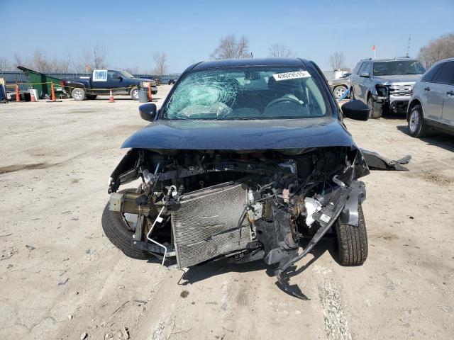  NISSAN VERSA 2018 Чорний