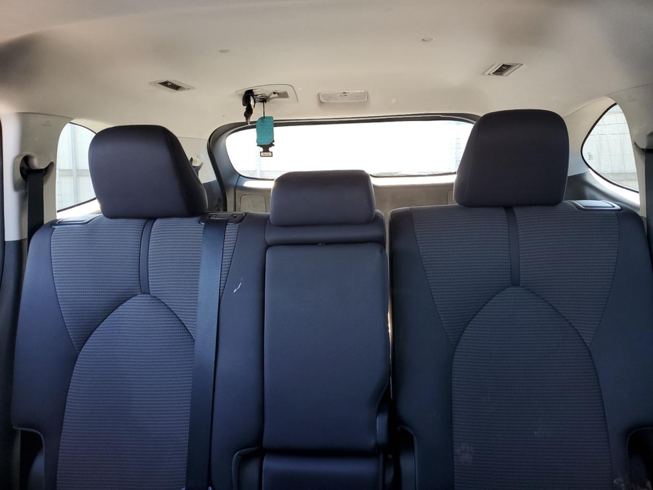 2021 Toyota Highlander - Image 10