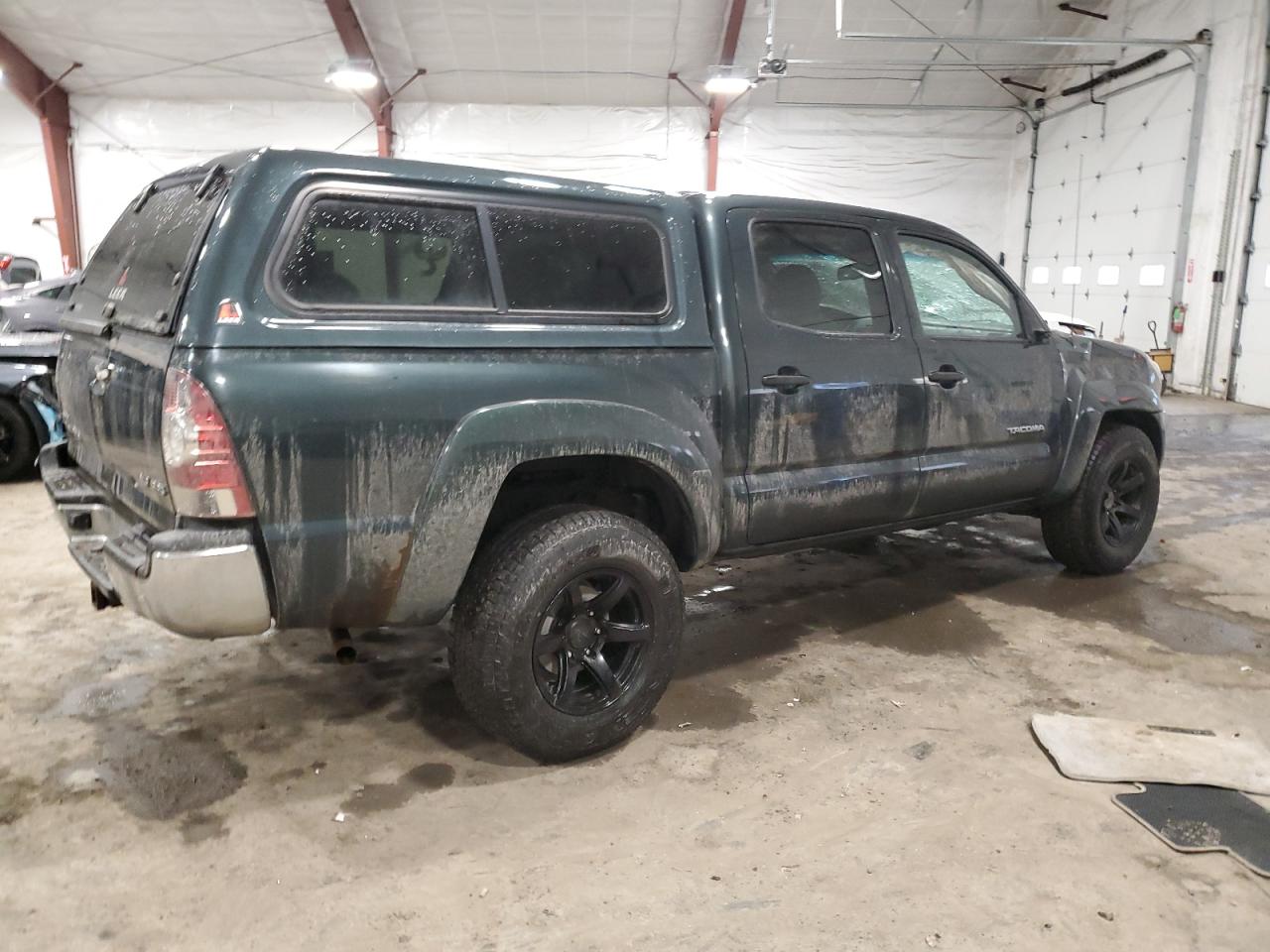 2011 Toyota Tacoma - Image 3
