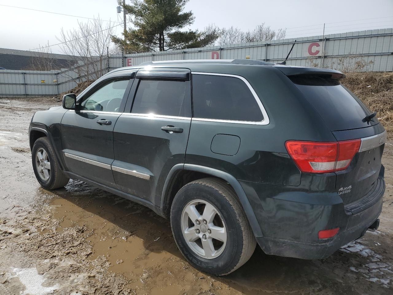2011 Jeep Grand Cherokee - Image 2