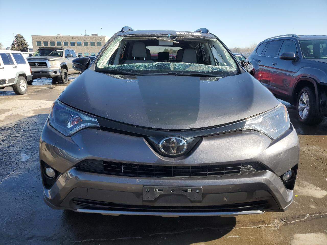 2018 Toyota RAV 4 - Image 5