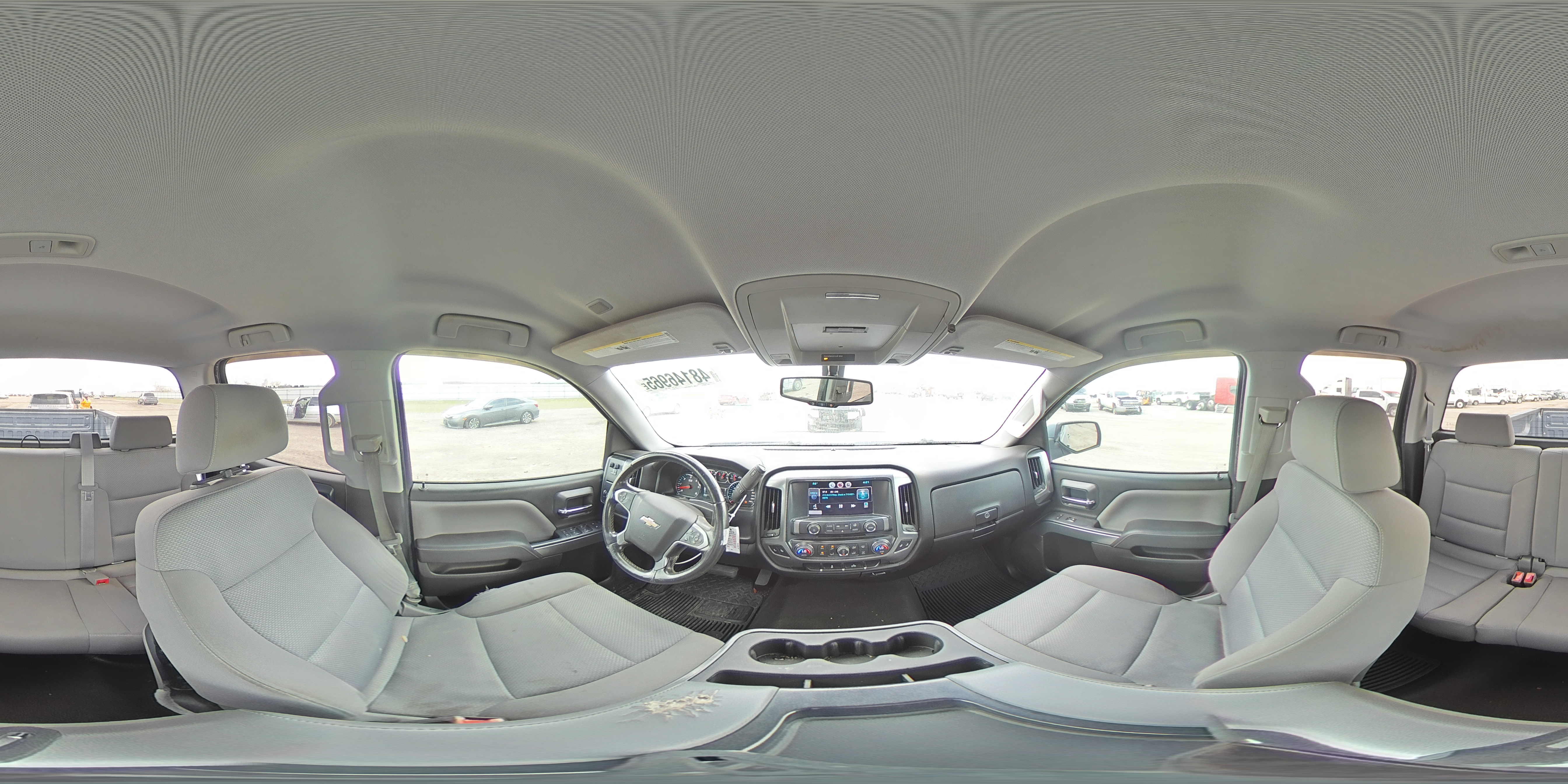2015 Chevrolet Silverado - Image 13