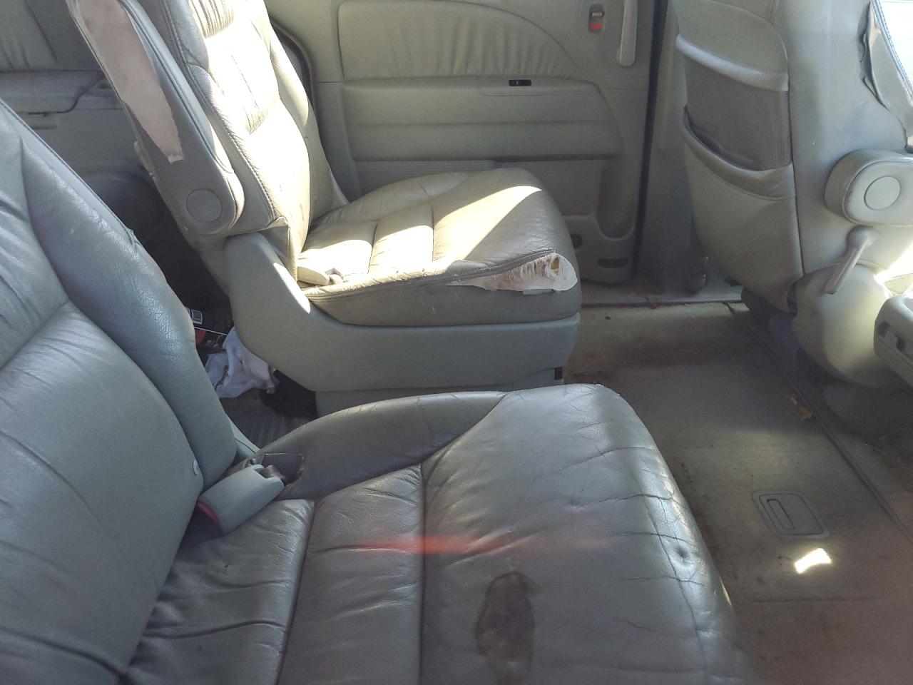 2007 Honda Odyssey - Image 11