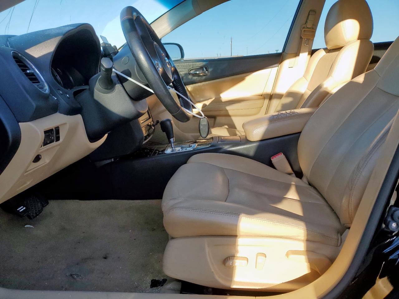 2010 Nissan Maxima - Image 7