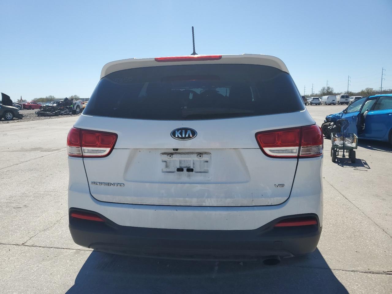 2016 Kia Sorento - Image 6