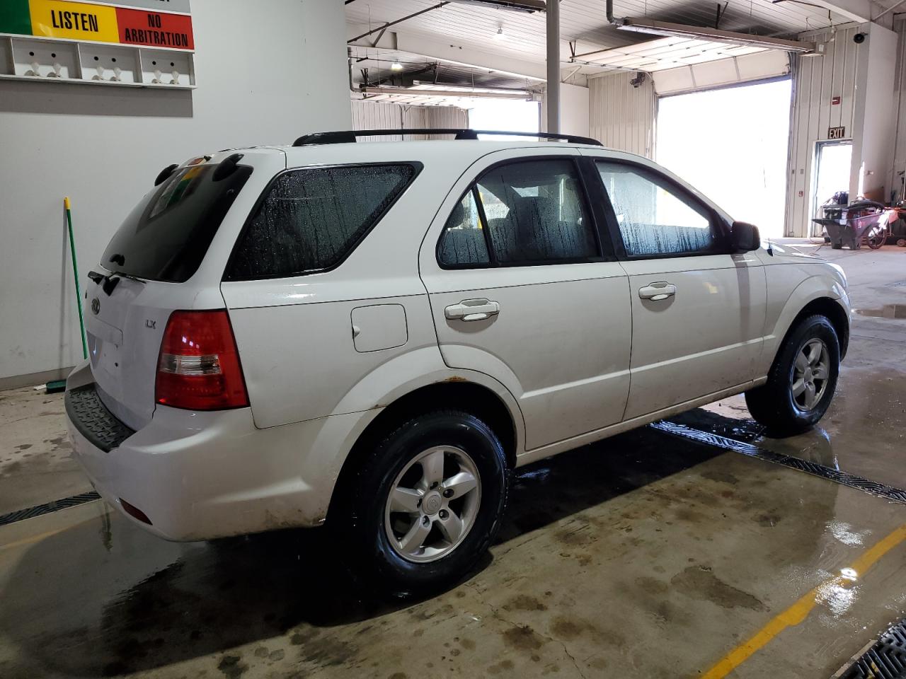 2009 Kia Sorento - Image 3
