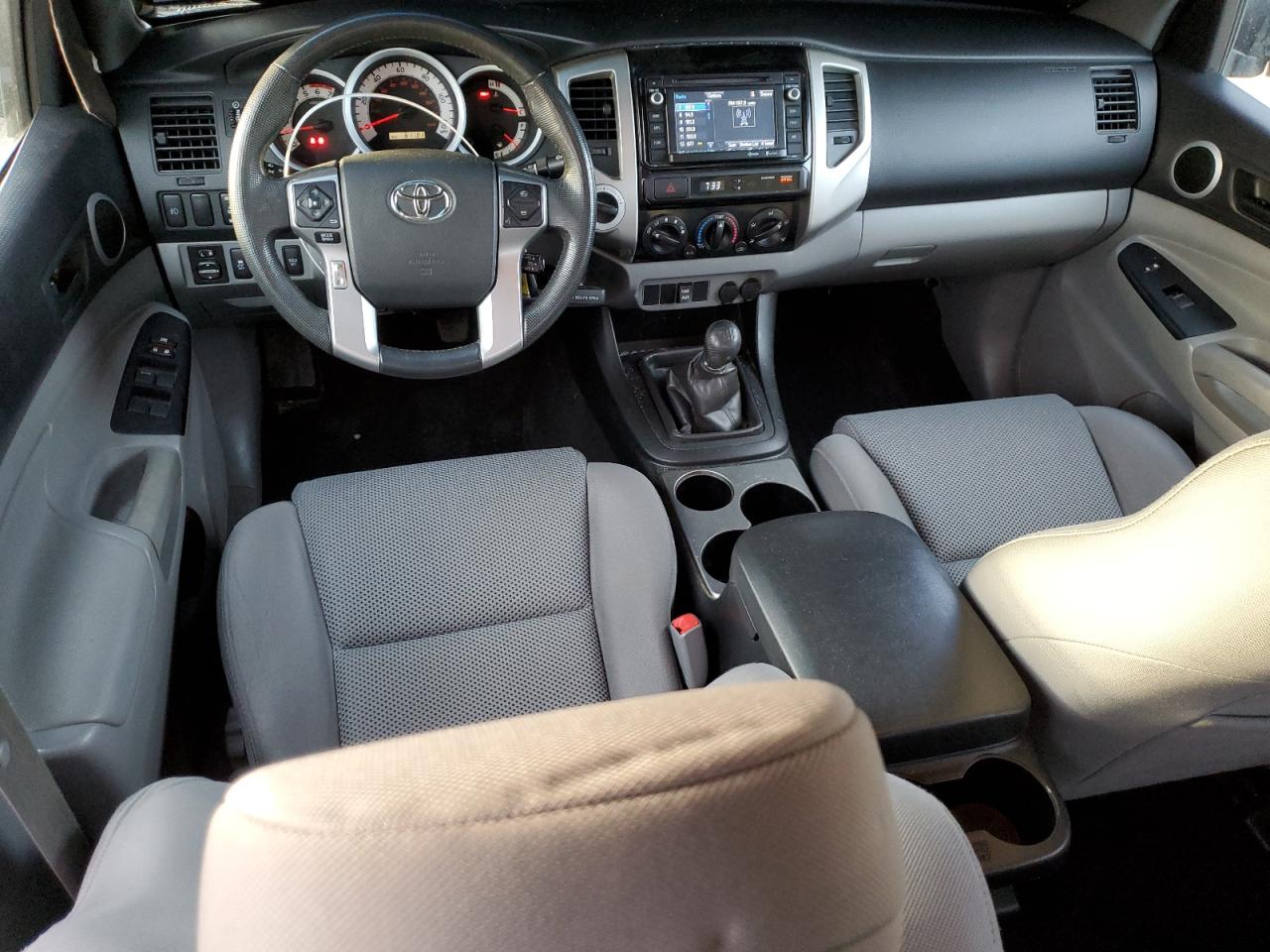 2014 Toyota Tacoma - Image 8