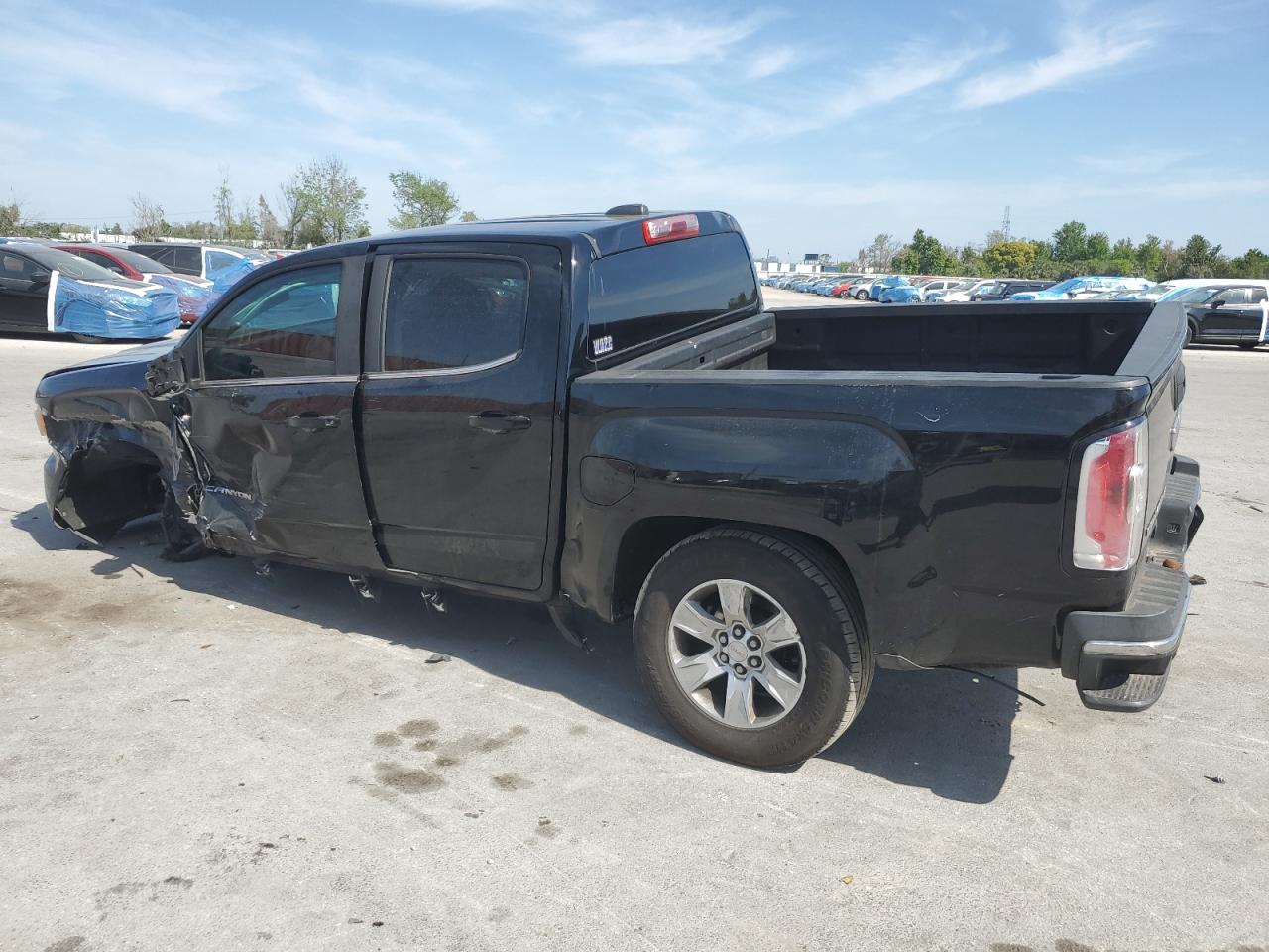 2018 GMC Canyon - Image 2