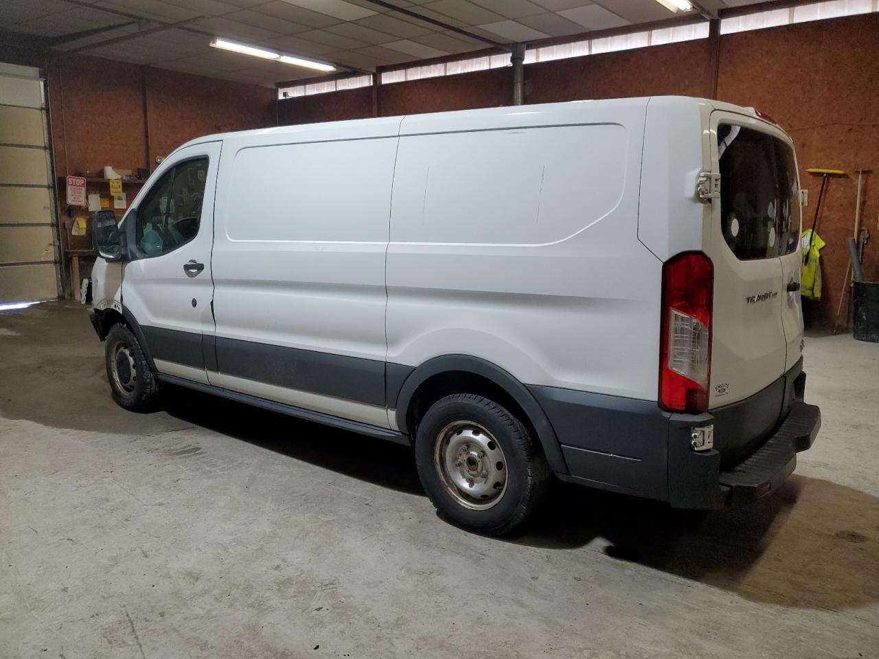 2015 Ford Transit - Image 2