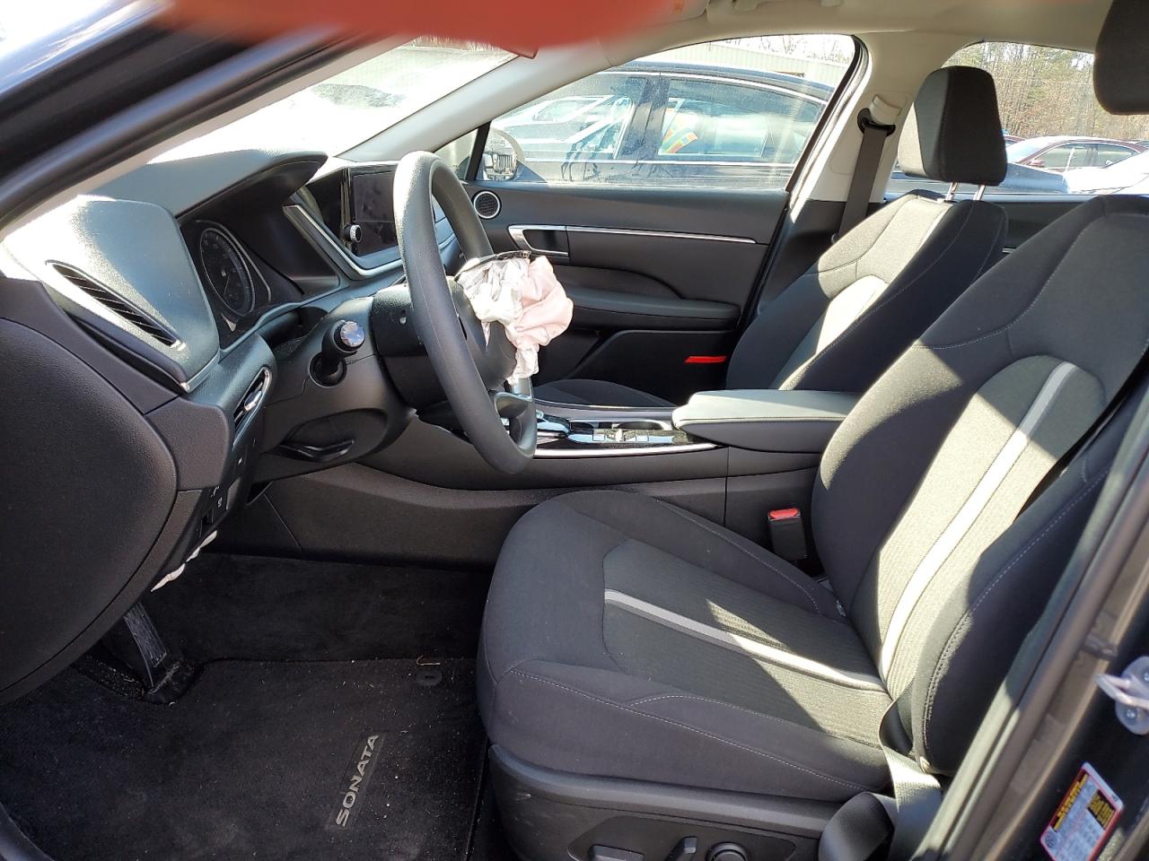 2023 Hyundai Sonata - Image 7