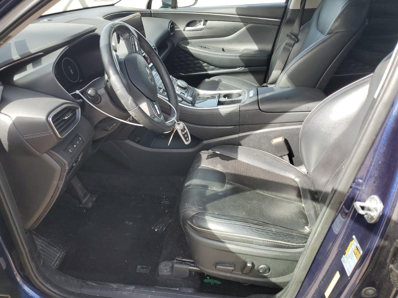 2022 Hyundai Santa Fe - Image 7
