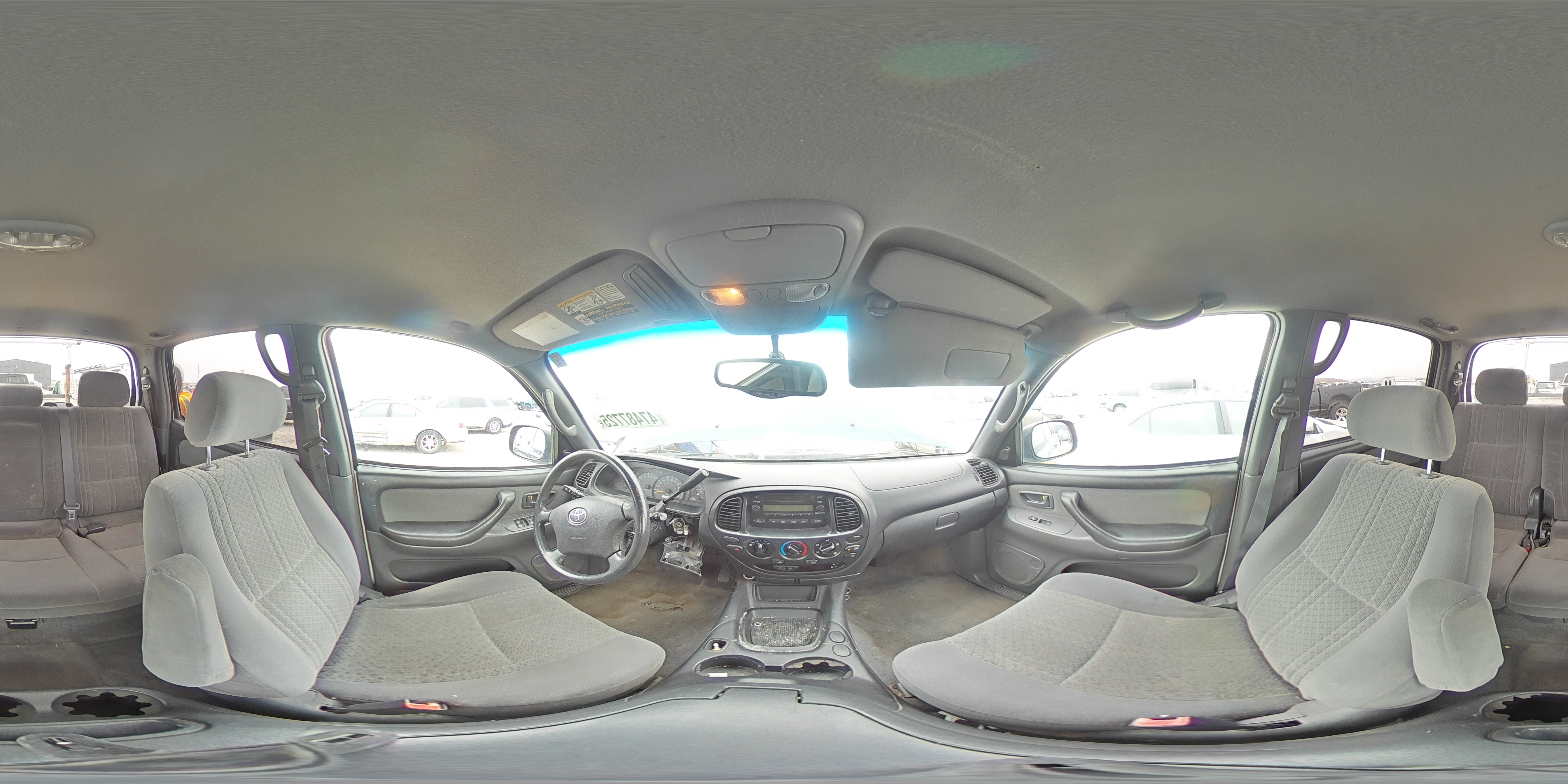 2004 Toyota Tundra - Image 12