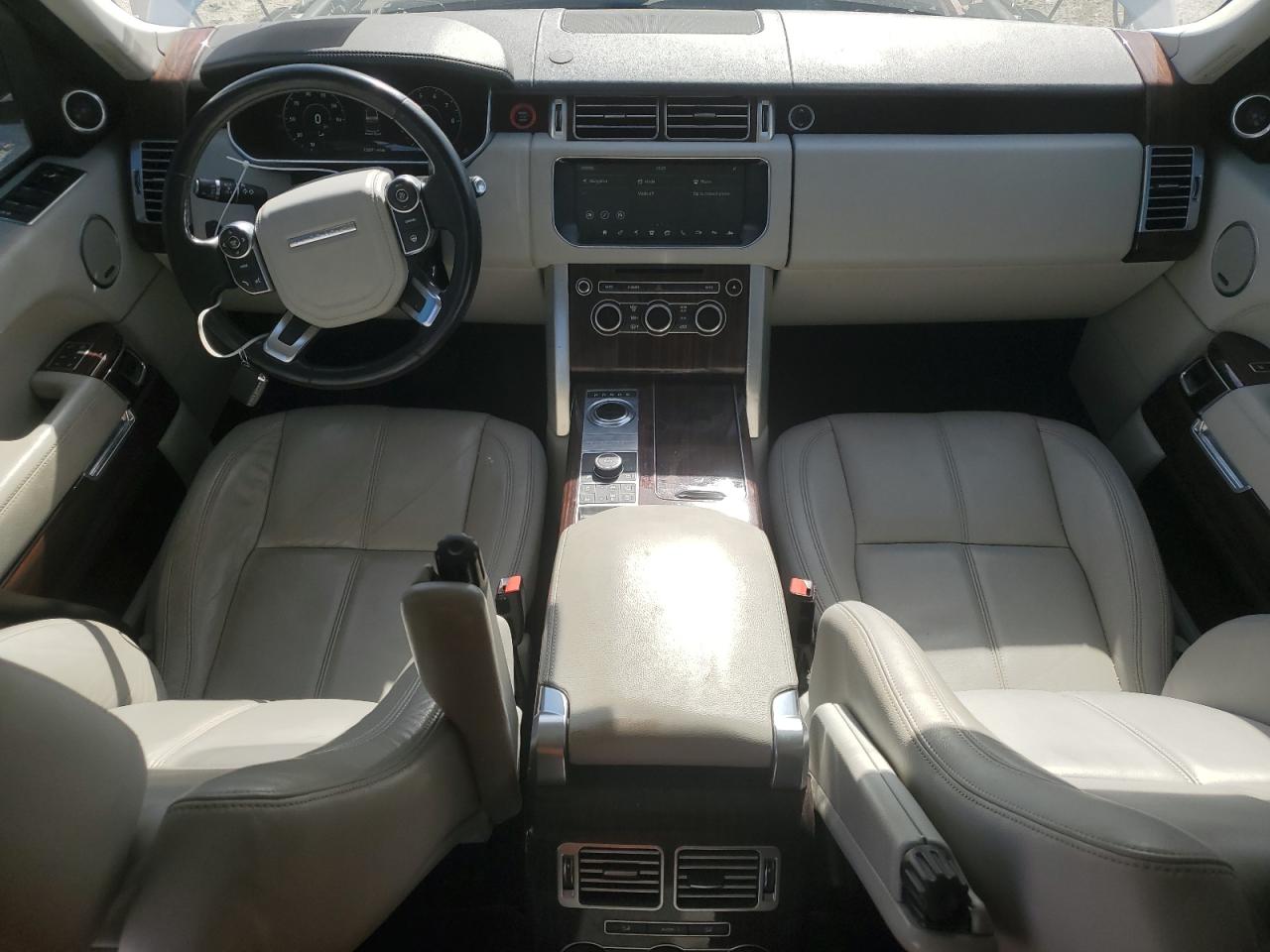 2017 Land Rover Range Rover - Image 8
