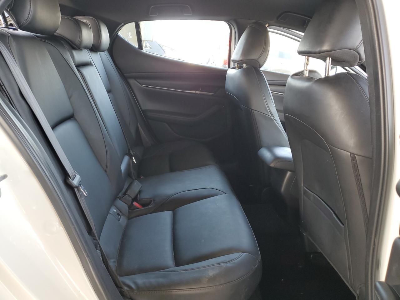 2020 Mazda 3 - Image 11