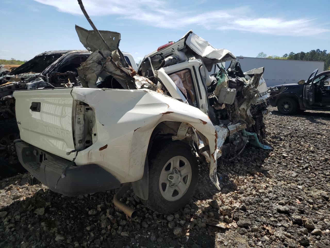 5TFUY5F18MX020744 TOYOTA TUNDRA 2021