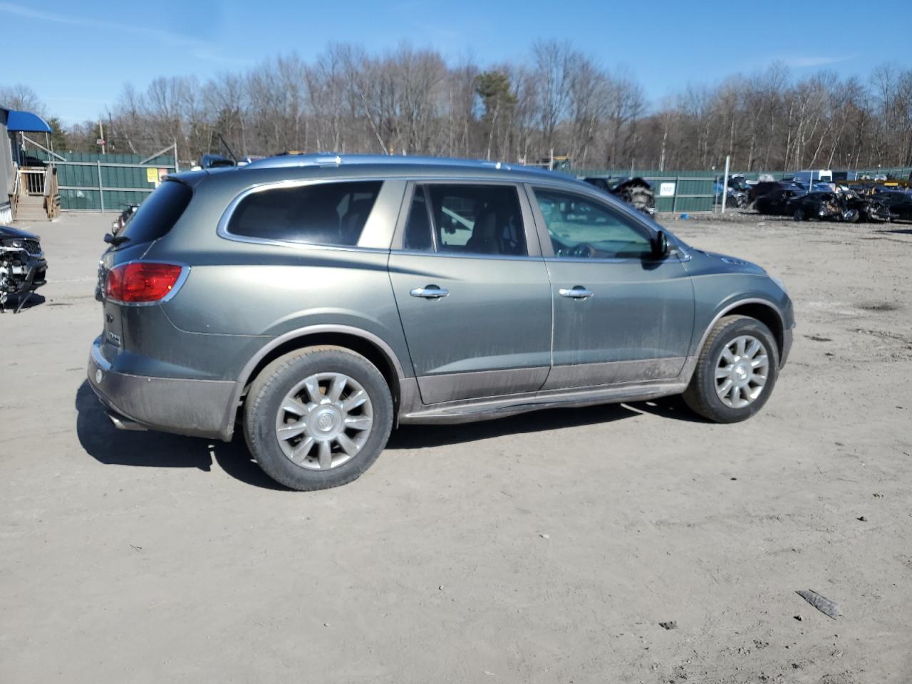 2011 Buick Enclave - Image 3
