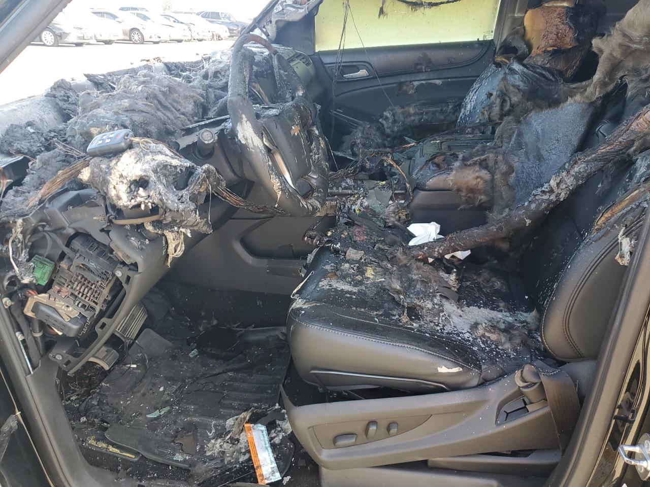 1GNSCHKC7JR143716 CHEVROLET SUBURBAN 2018