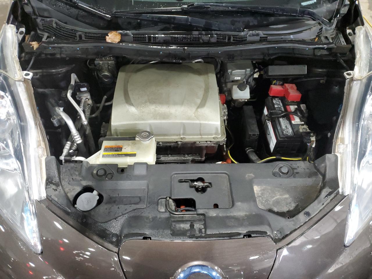 1N4BZ0CP3GC302114 NISSAN LEAF 2016