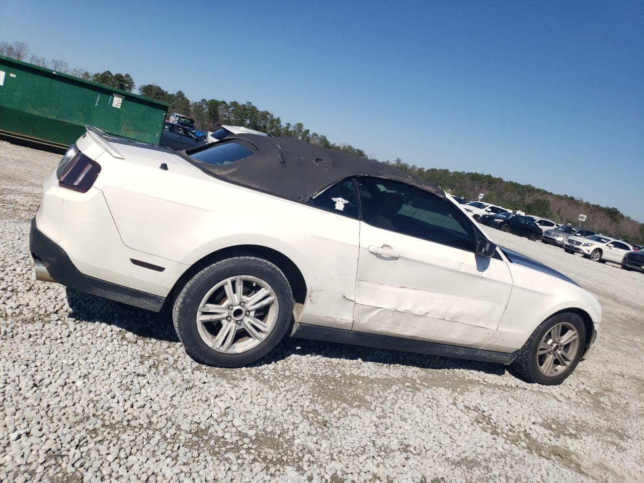 2010 Ford Mustang - Image 3