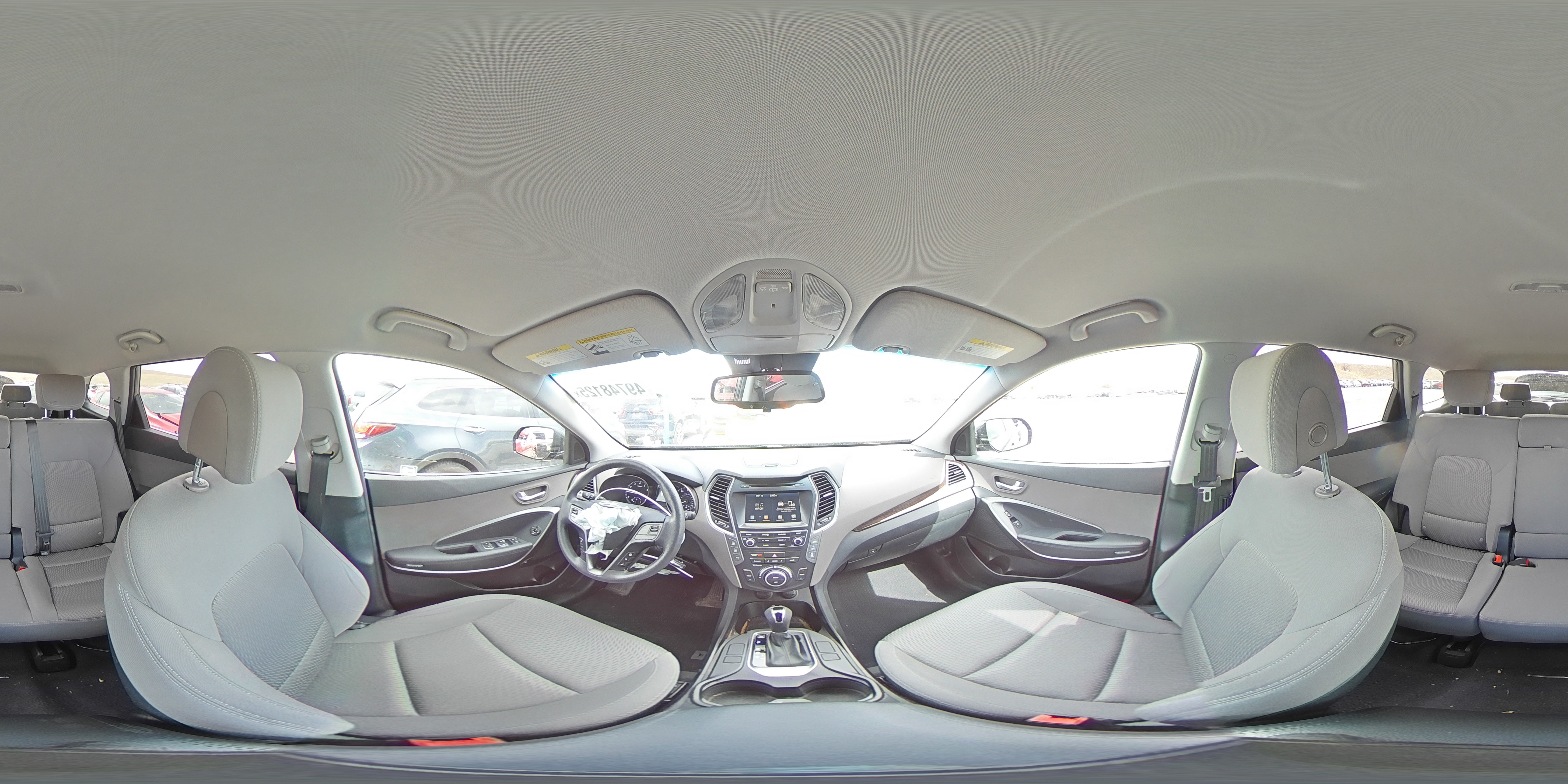 2017 Hyundai Santa Fe - Image 14