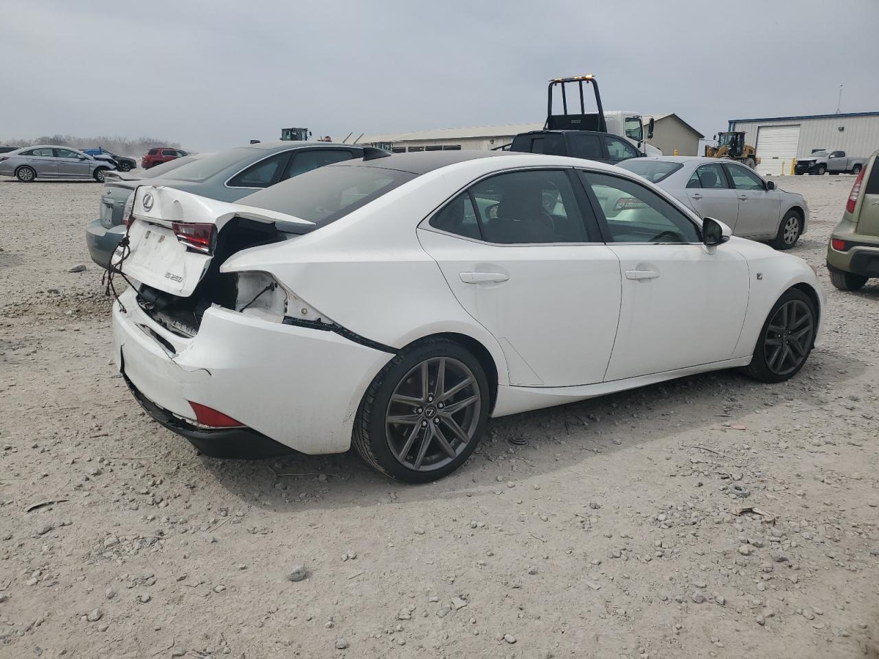 2014 Lexus IS - Image 3