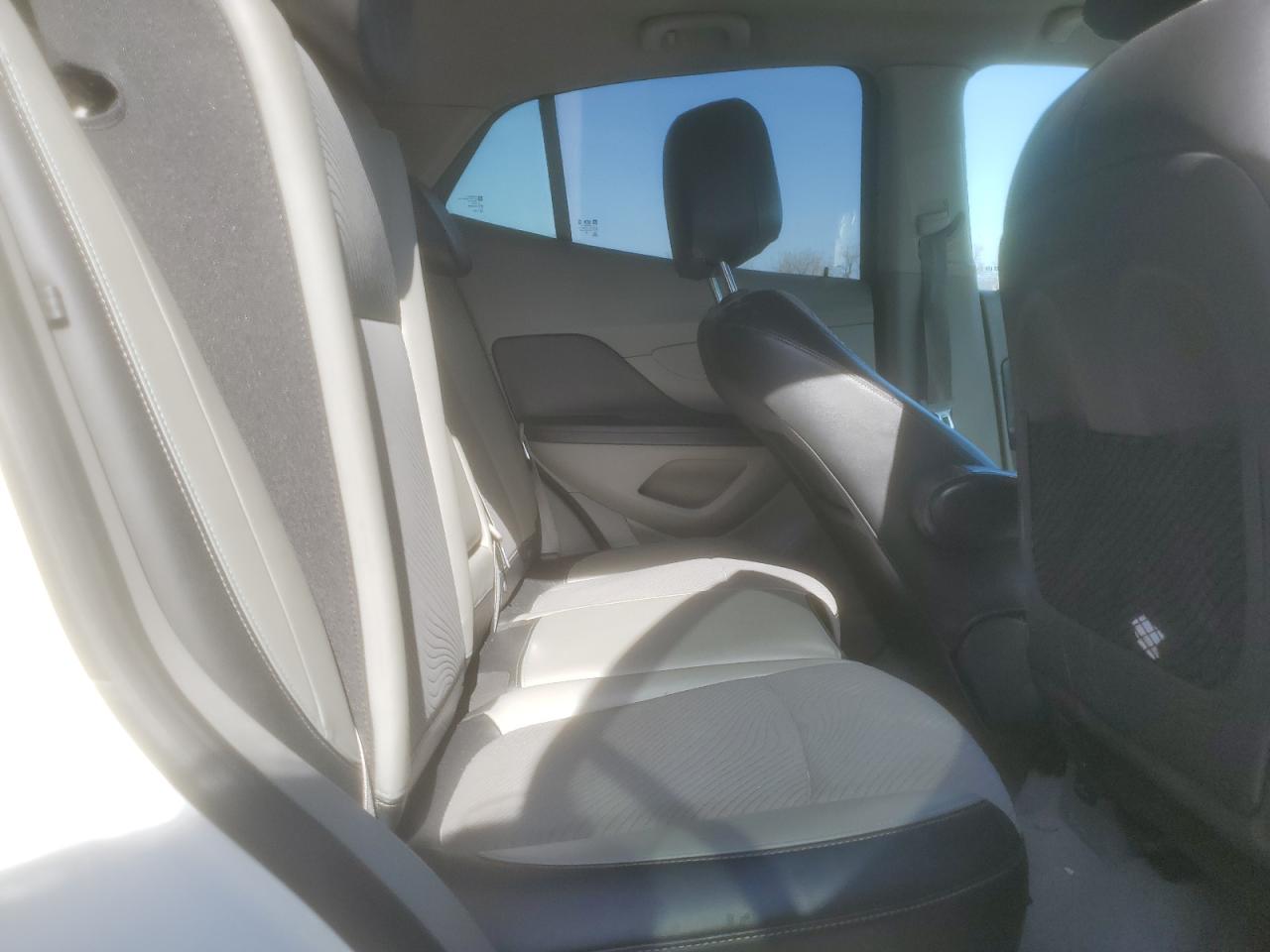 2014 Buick Encore - Image 11