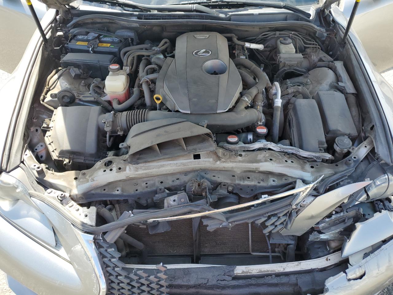2016 Lexus IS - Image 12