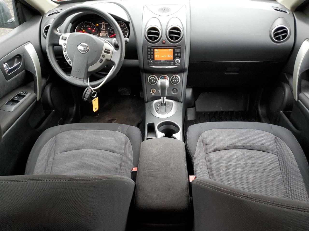 2011 Nissan Rogue - Image 8