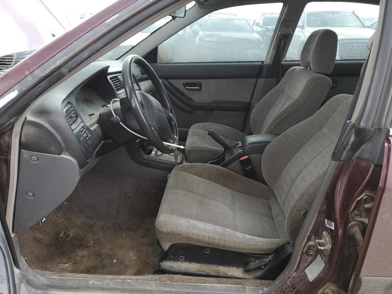 2001 Subaru Legacy L VIN: 4S3BE635917214675 Lot: 49004665