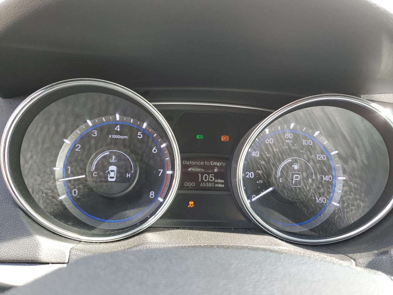 2014 Hyundai Sonata - Image 9