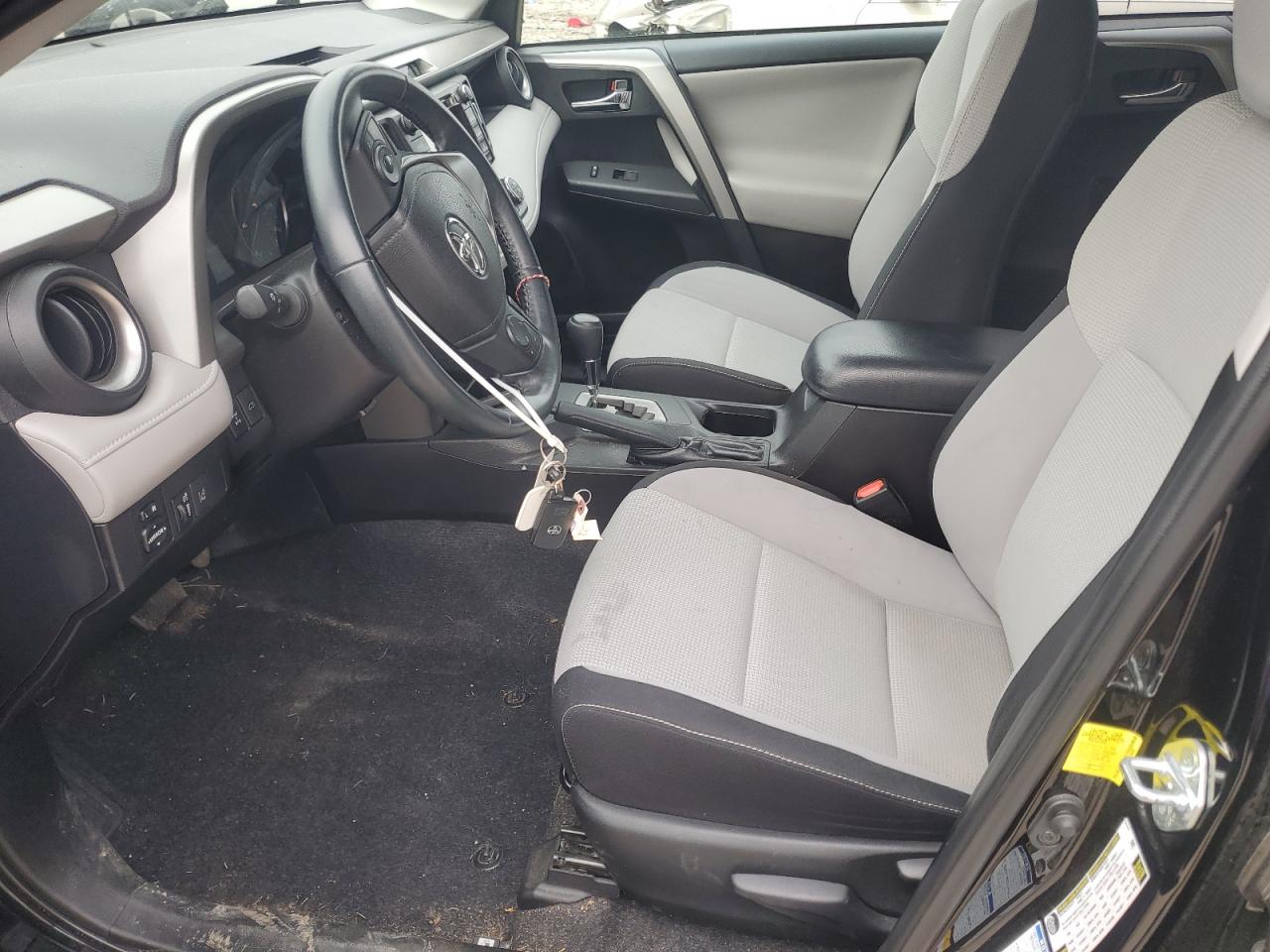 2T3RFREV1JW748459 TOYOTA RAV4 2018