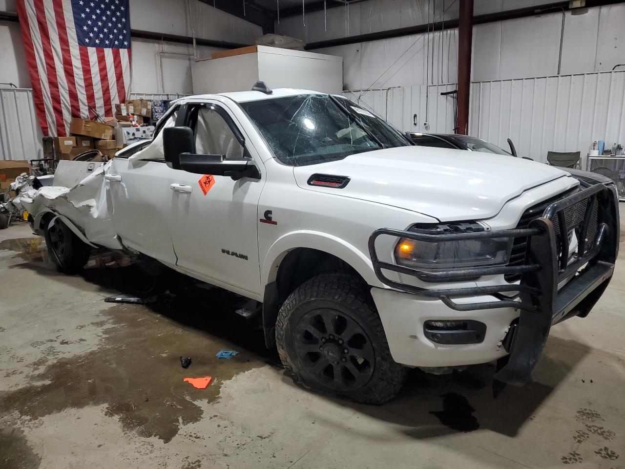 2022 RAM 3500 - Image 4