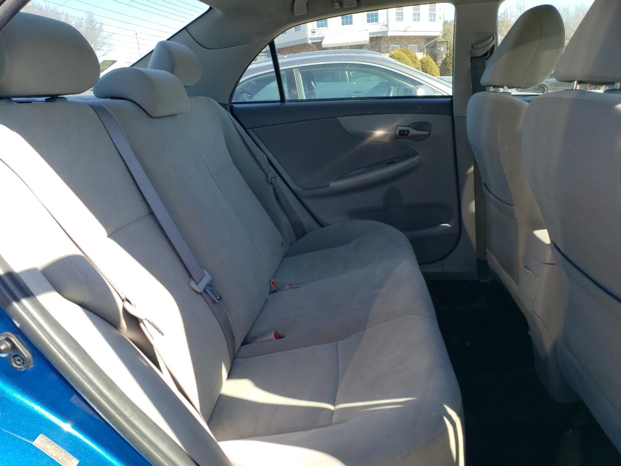 2010 Toyota Corolla - Image 10