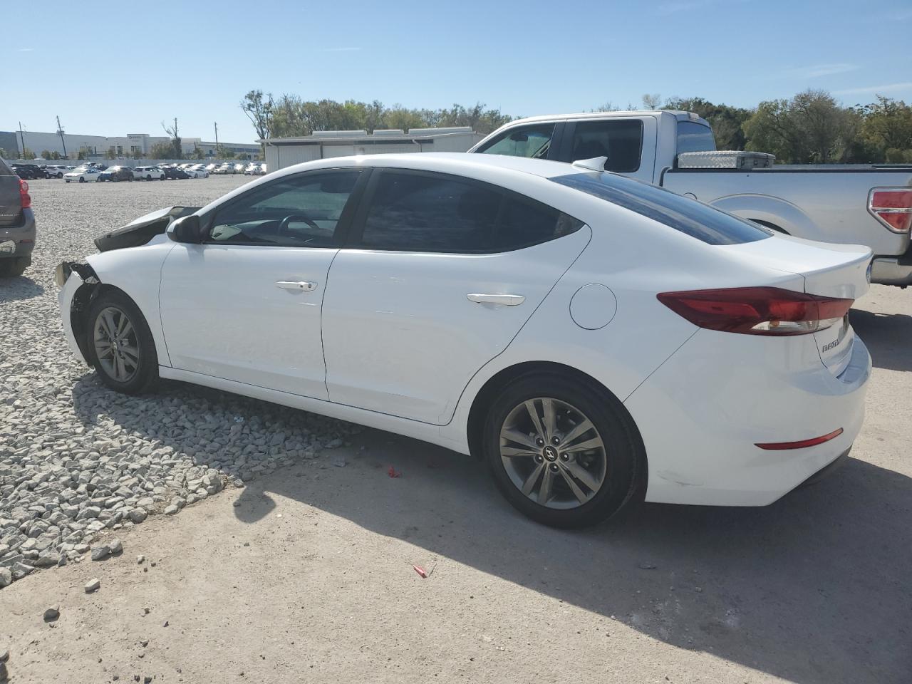 2018 Hyundai Elantra - Image 2