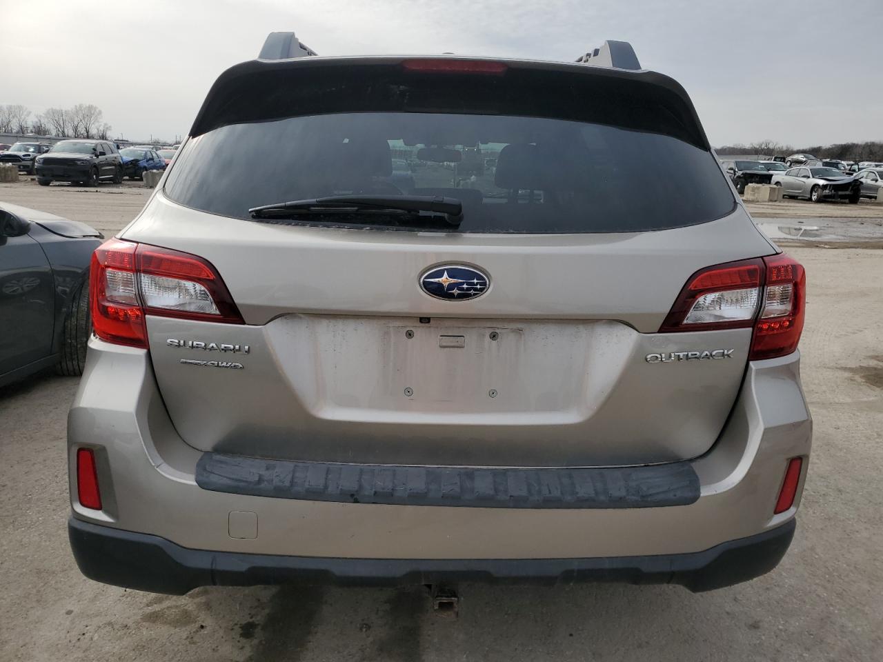 2015 Subaru Outback - Image 6
