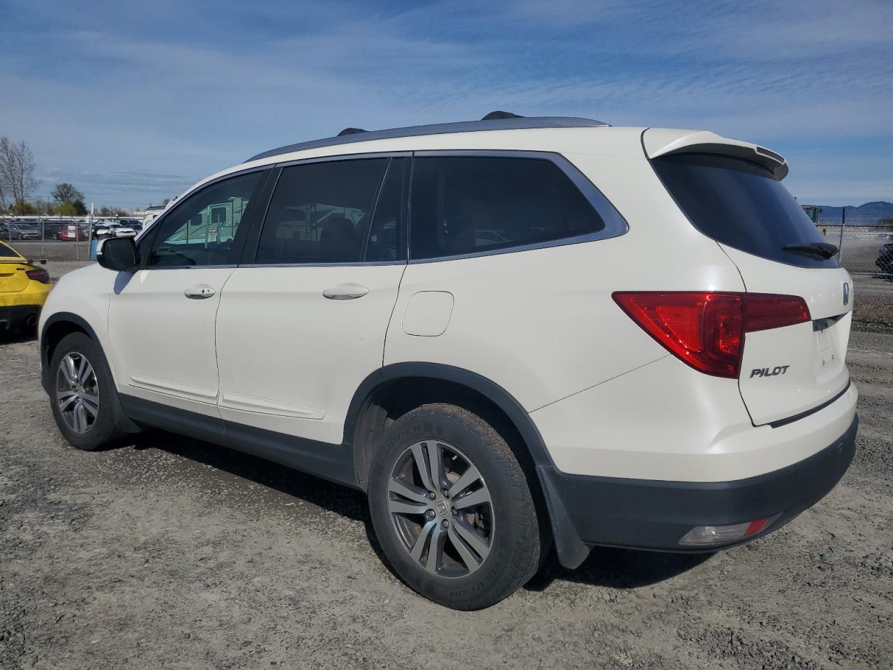 5FNYF6H7XHB042744 HONDA PILOT 2017