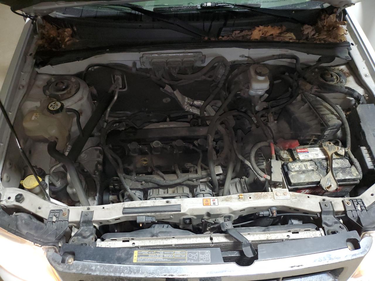 2010 Ford Escape - Image 12