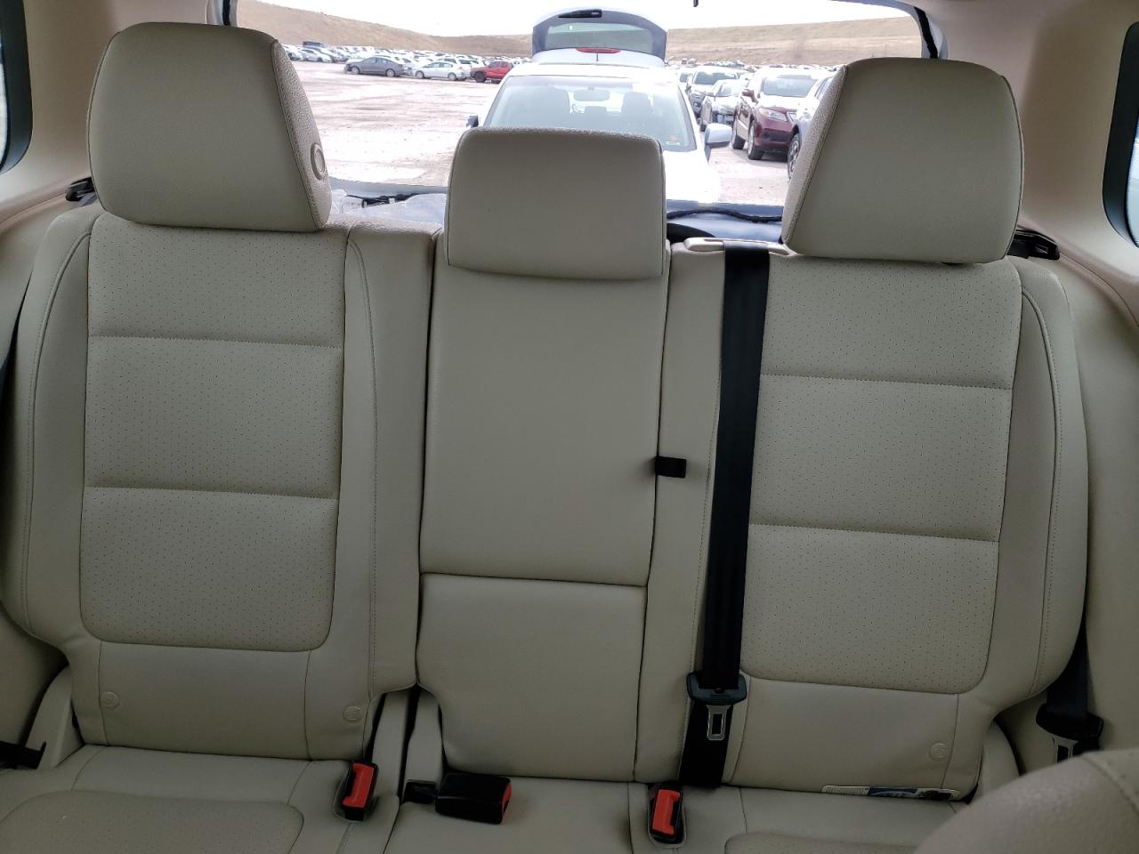 2016 Volkswagen Tiguan - Image 10