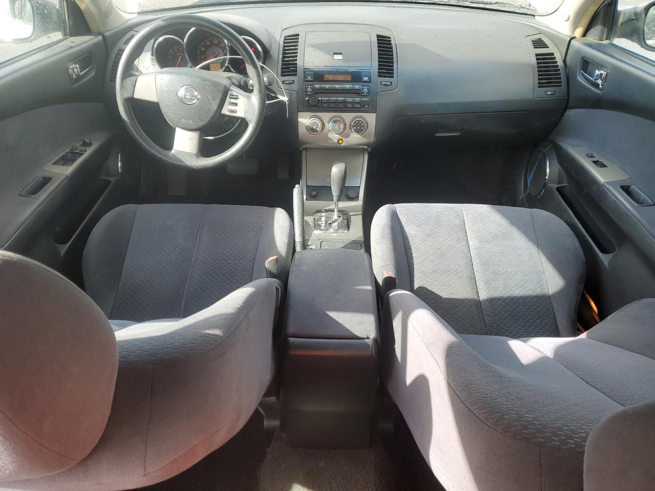 2005 Nissan Altima - Image 8