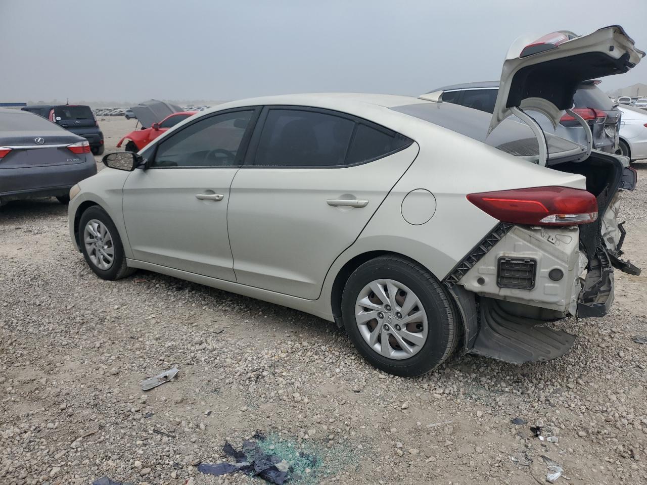 2017 Hyundai Elantra - Image 2