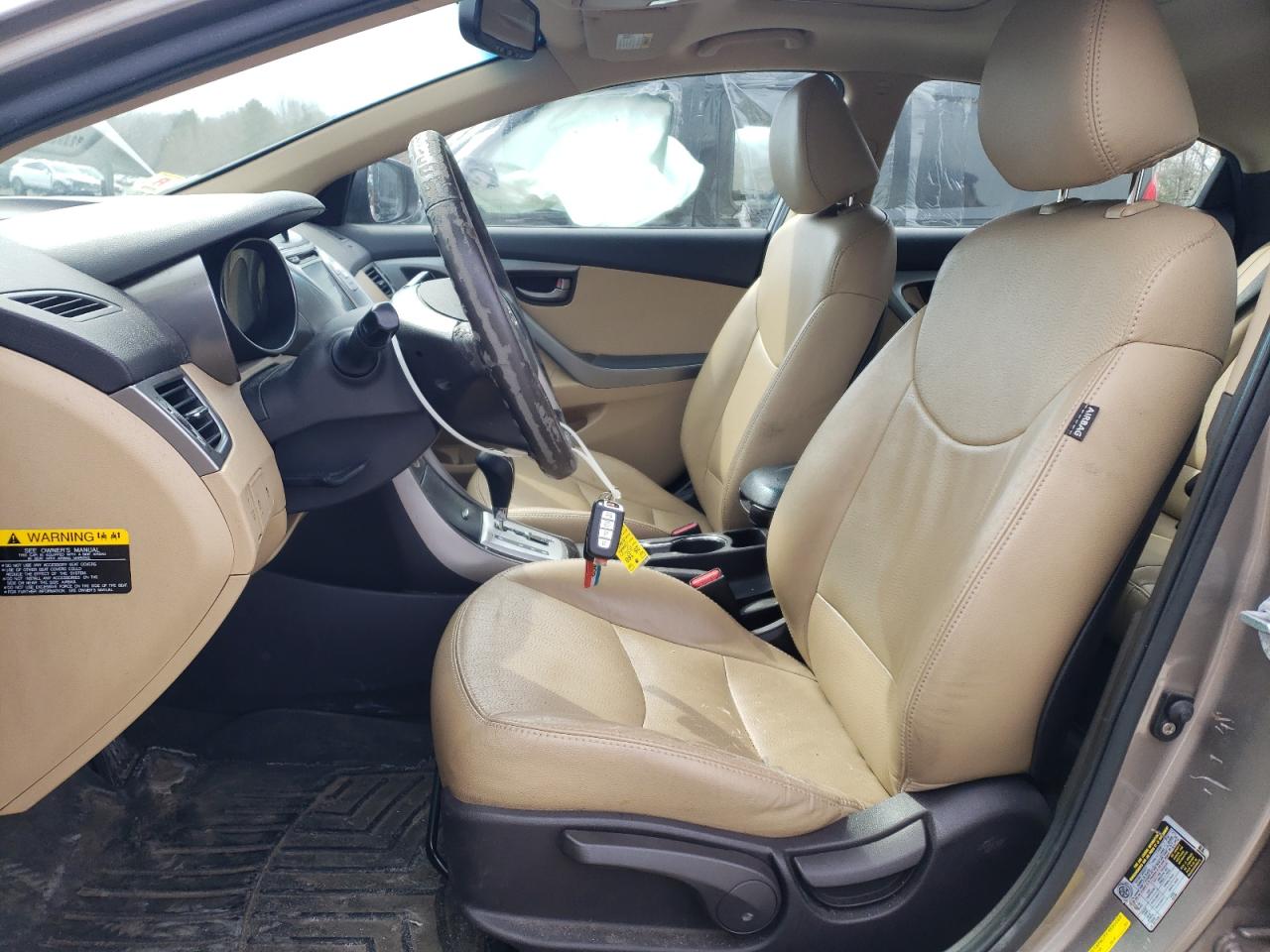 2012 Hyundai Elantra - Image 7