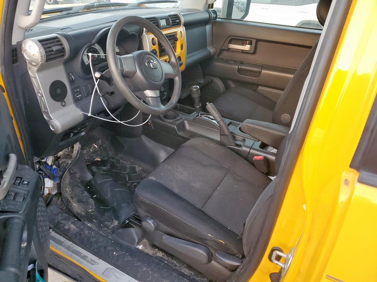 2007 Toyota FJ Cruiser - Image 8