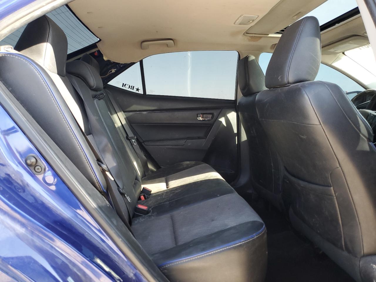 2017 Toyota Corolla - Image 11