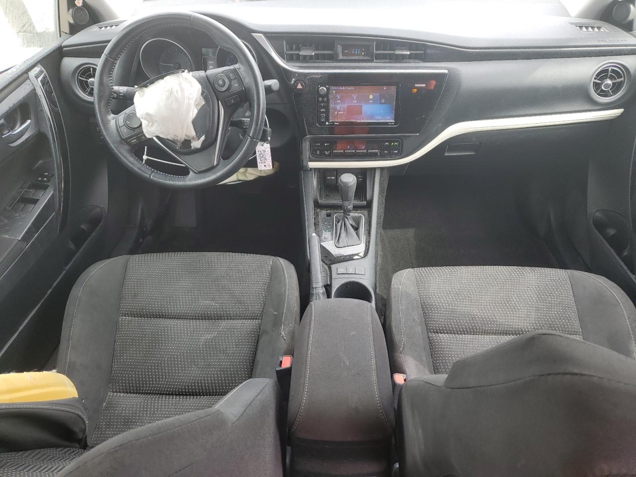 2018 Toyota Corolla - Image 8