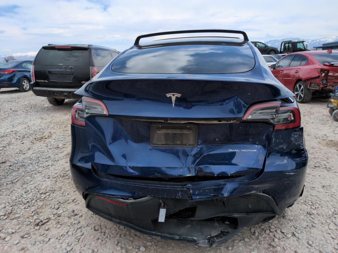 2022 Tesla Model Y VIN: 7SAYGDEE2NA008818 Lot: 50413425