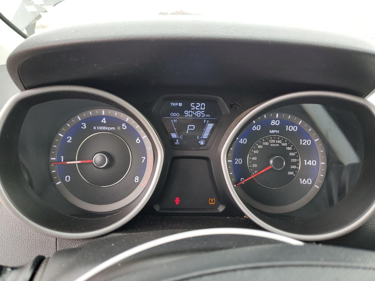 2011 Hyundai Elantra - Image 9