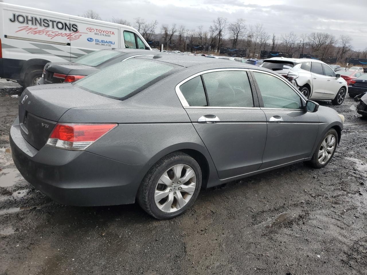 2009 Honda Accord - Image 3