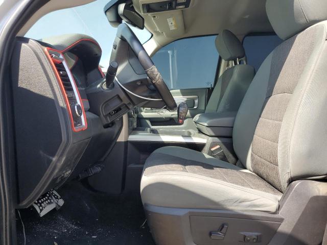 Пикапы RAM 1500 2016 Серебристый