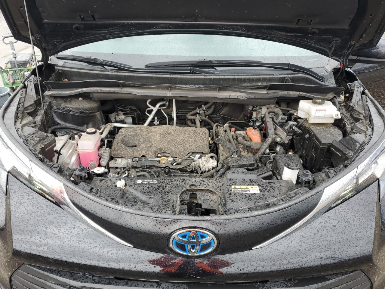 2022 Toyota Sienna - Image 13