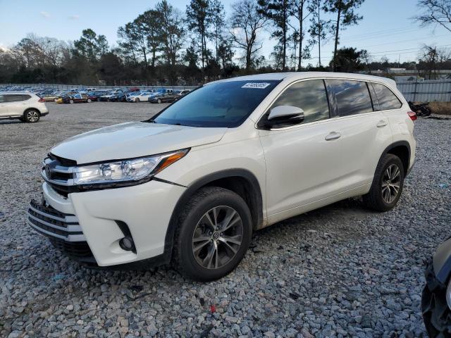 2017 Toyota Highlander Le